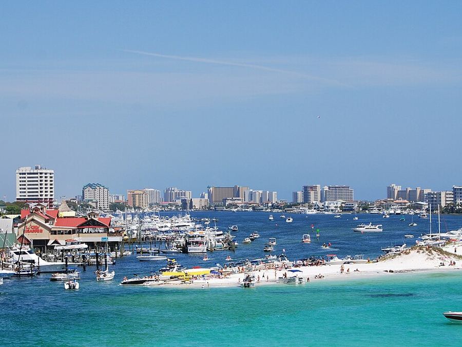 Boats in Destin Harbor